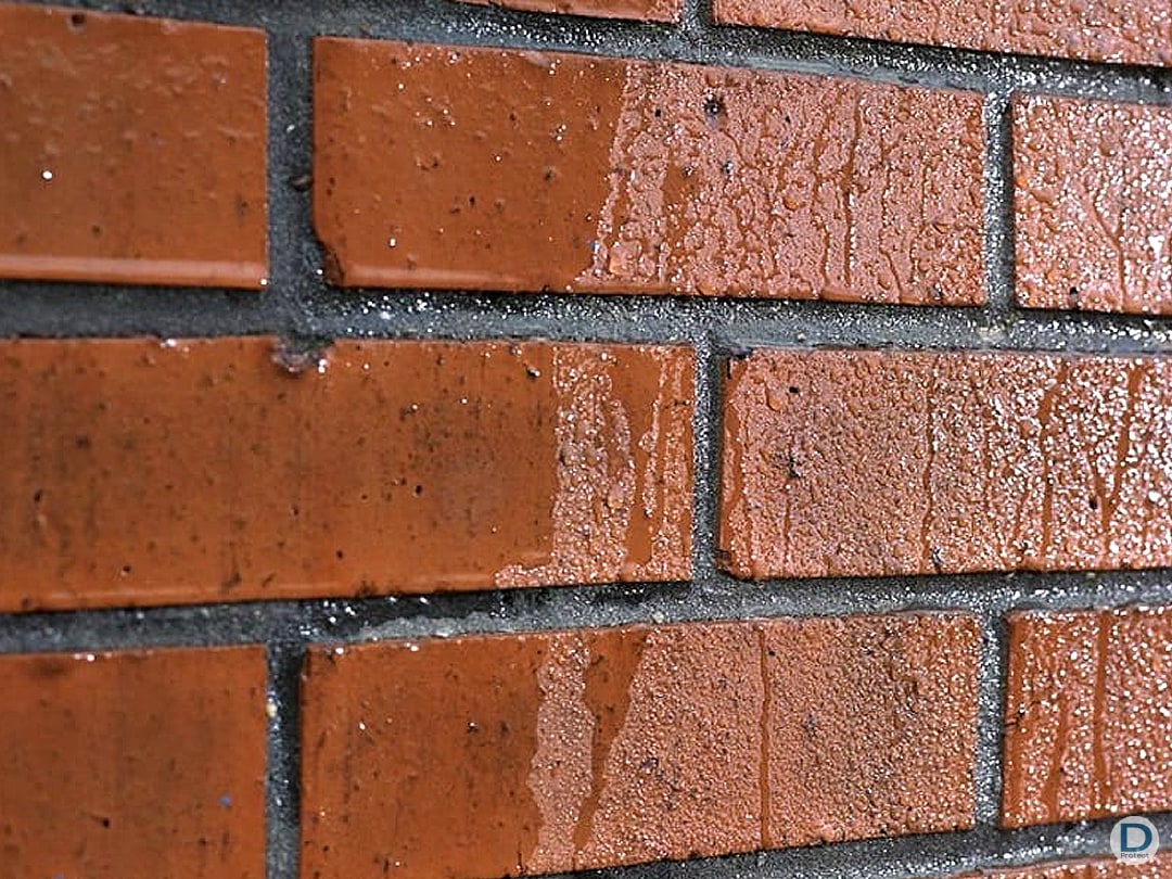 Façade briques non protégée