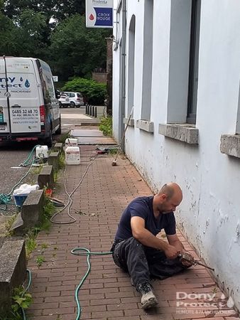 Entreprise spécialisée pour le traitement de l'humidité des murs